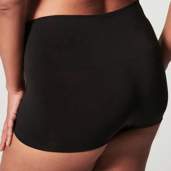 SPANX Every Day Shaping Panties | Boyshort | Size L - Picture 3 of 7